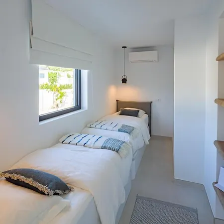 Villa Adelfas 65 Βίλα